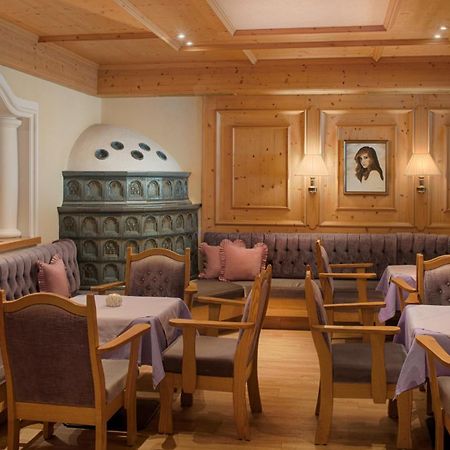 Hotel Villa Eden Corvara In Badia Εξωτερικό φωτογραφία