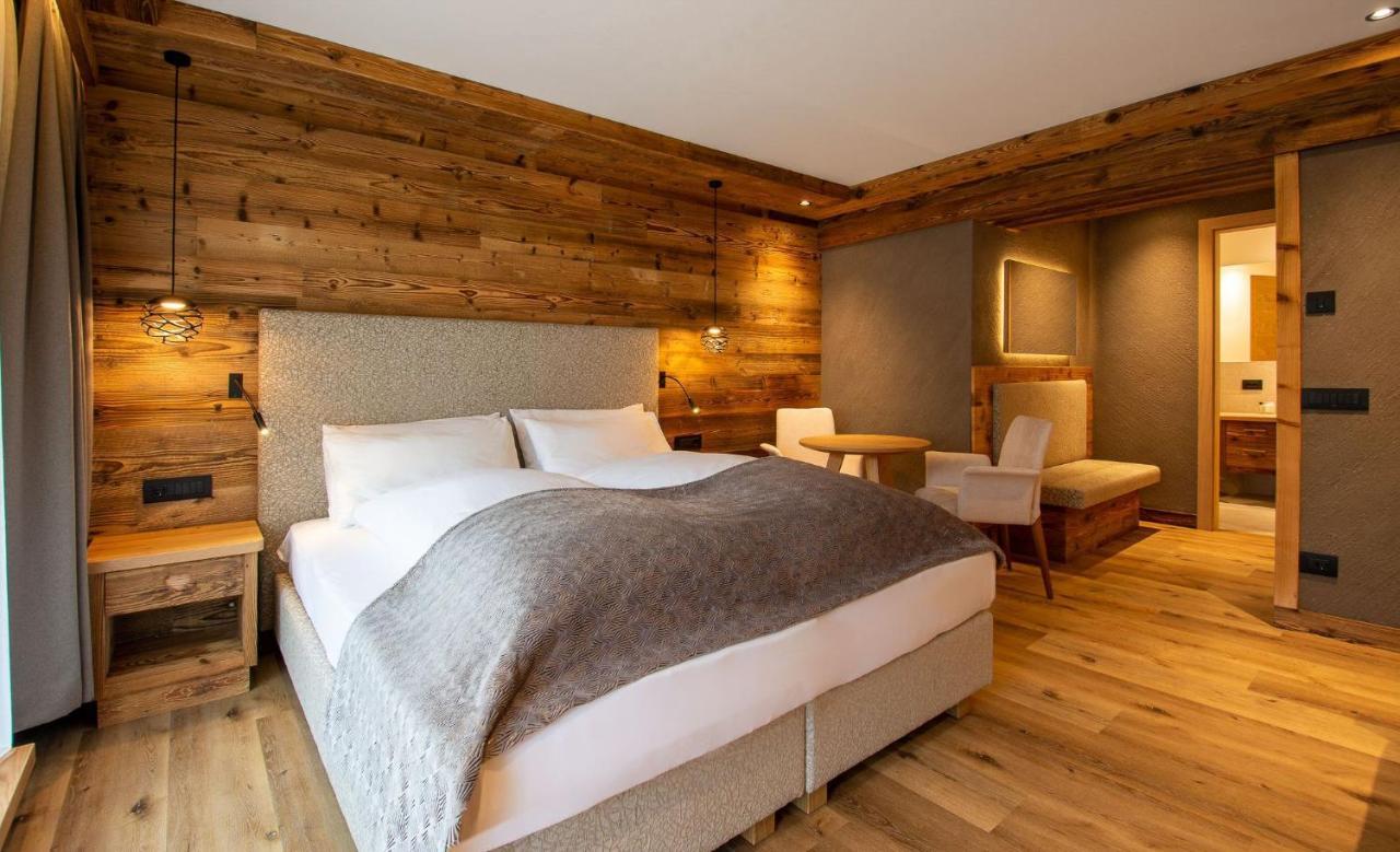 Hotel Villa Eden Corvara In Badia Εξωτερικό φωτογραφία