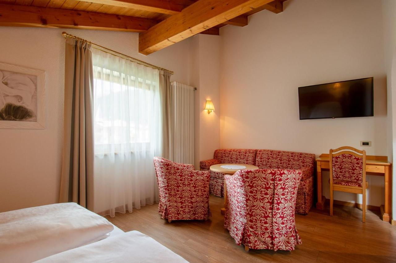 Hotel Villa Eden Corvara In Badia Εξωτερικό φωτογραφία