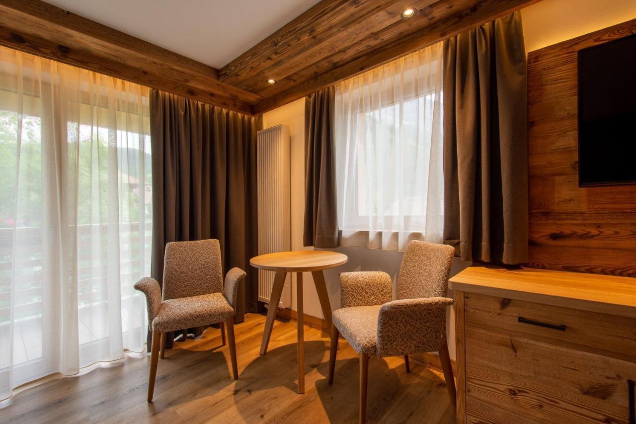 Hotel Villa Eden Corvara In Badia Εξωτερικό φωτογραφία