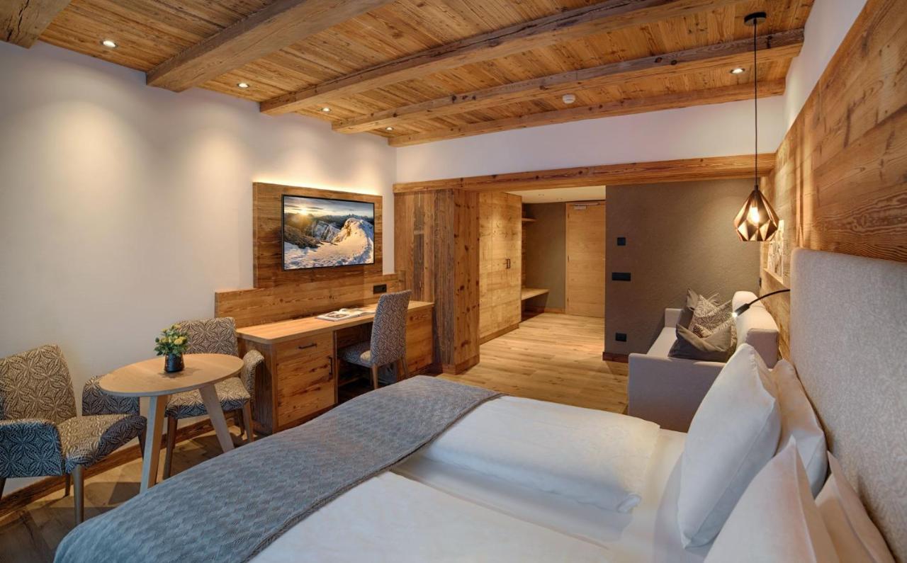 Hotel Villa Eden Corvara In Badia Εξωτερικό φωτογραφία