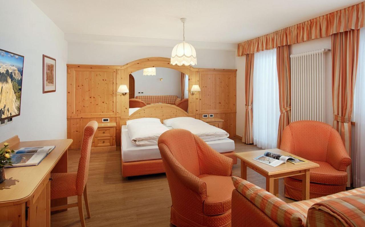 Hotel Villa Eden Corvara In Badia Εξωτερικό φωτογραφία